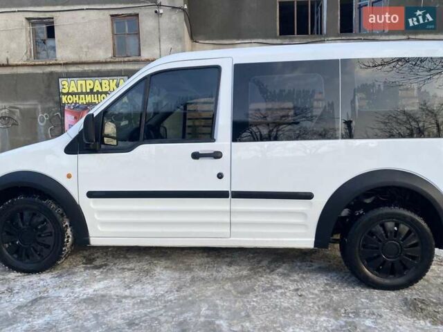 Белый Форд Транзит Коннект, объемом двигателя 1.8 л и пробегом 299 тыс. км за 4185 $, фото 17 на Automoto.ua