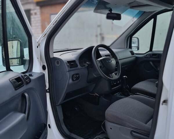 Білий Форд Транзит Коннект, об'ємом двигуна 1.8 л та пробігом 356 тис. км за 4250 $, фото 11 на Automoto.ua