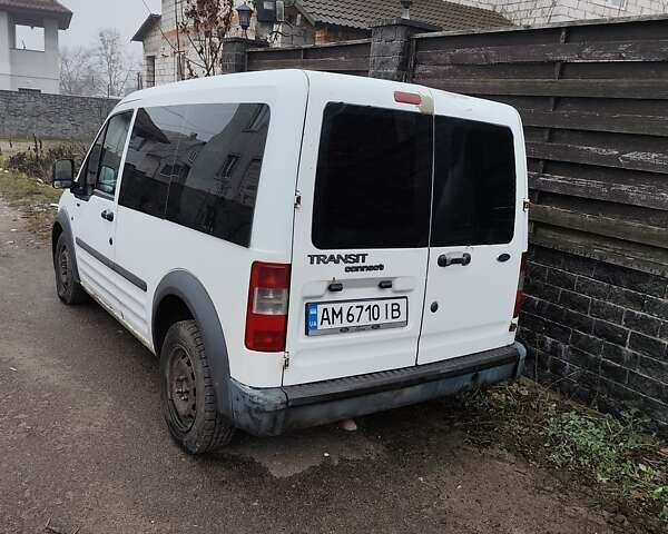Белый Форд Транзит Коннект, объемом двигателя 1.75 л и пробегом 356 тыс. км за 3500 $, фото 1 на Automoto.ua