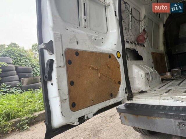 Білий Форд Транзит Коннект, об'ємом двигуна 1.75 л та пробігом 493 тис. км за 2500 $, фото 16 на Automoto.ua