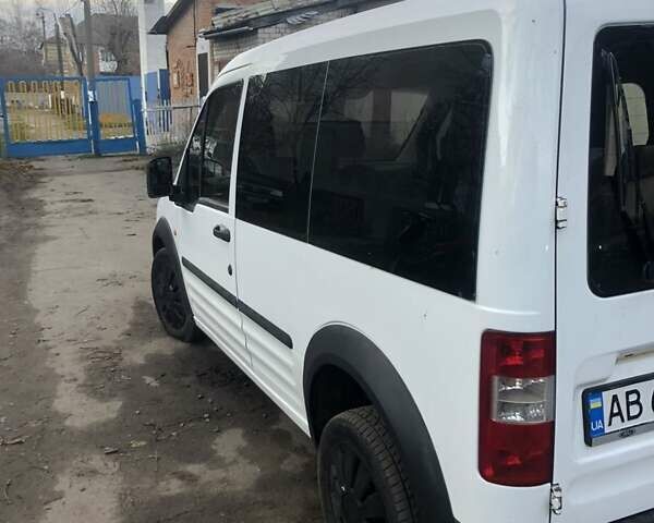 Белый Форд Транзит Коннект, объемом двигателя 1.8 л и пробегом 299 тыс. км за 4185 $, фото 23 на Automoto.ua