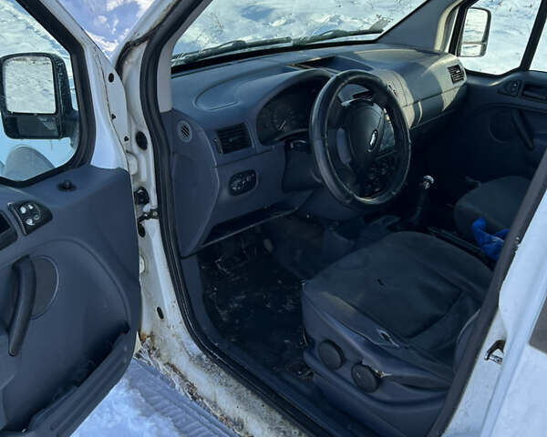 Білий Форд Транзит Коннект, об'ємом двигуна 1.75 л та пробігом 460 тис. км за 2700 $, фото 7 на Automoto.ua