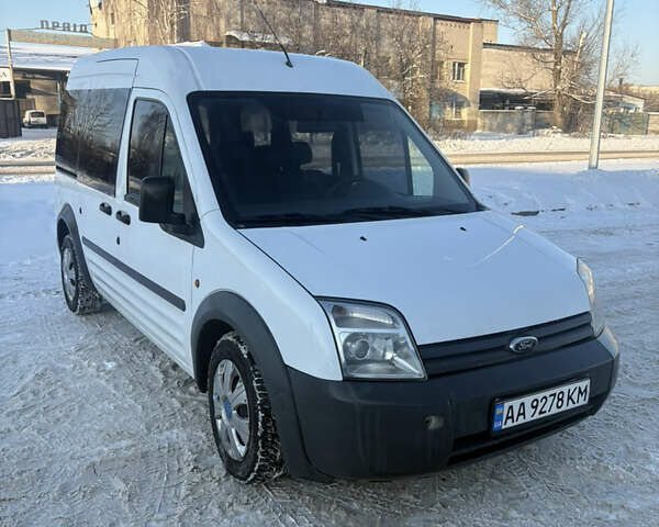 Белый Форд Транзит Коннект, объемом двигателя 1.75 л и пробегом 240 тыс. км за 4800 $, фото 9 на Automoto.ua