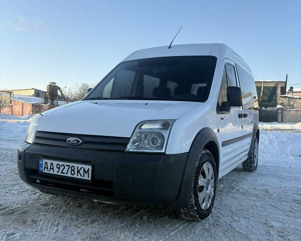 Белый Форд Транзит Коннект, объемом двигателя 1.75 л и пробегом 240 тыс. км за 4800 $, фото 2 на Automoto.ua
