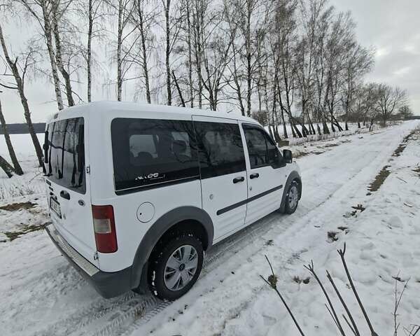 Белый Форд Транзит Коннект, объемом двигателя 1.8 л и пробегом 230 тыс. км за 5500 $, фото 5 на Automoto.ua