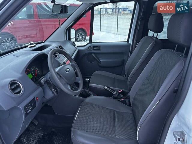 Білий Форд Транзит Коннект, об'ємом двигуна 1.75 л та пробігом 334 тис. км за 6450 $, фото 2 на Automoto.ua