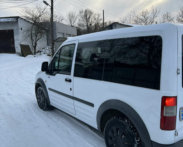 Белый Форд Транзит Коннект, объемом двигателя 1.8 л и пробегом 285 тыс. км за 4450 $, фото 2 на Automoto.ua