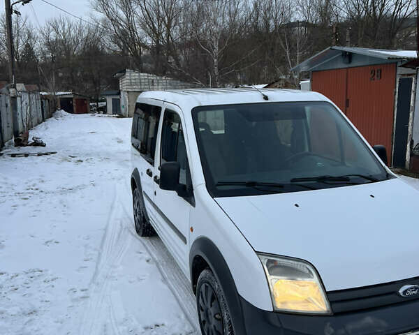 Белый Форд Транзит Коннект, объемом двигателя 1.8 л и пробегом 285 тыс. км за 4450 $, фото 6 на Automoto.ua