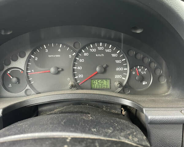 Білий Форд Транзит Коннект, об'ємом двигуна 1.75 л та пробігом 340 тис. км за 3800 $, фото 13 на Automoto.ua