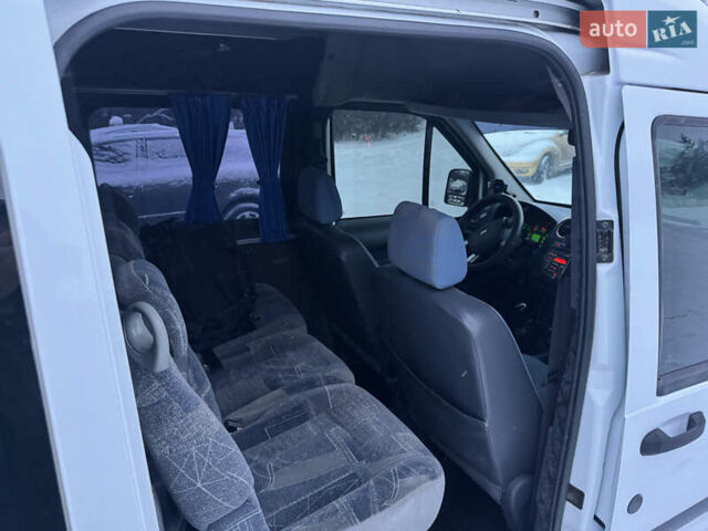 Белый Форд Транзит Коннект, объемом двигателя 1.8 л и пробегом 378 тыс. км за 4600 $, фото 17 на Automoto.ua