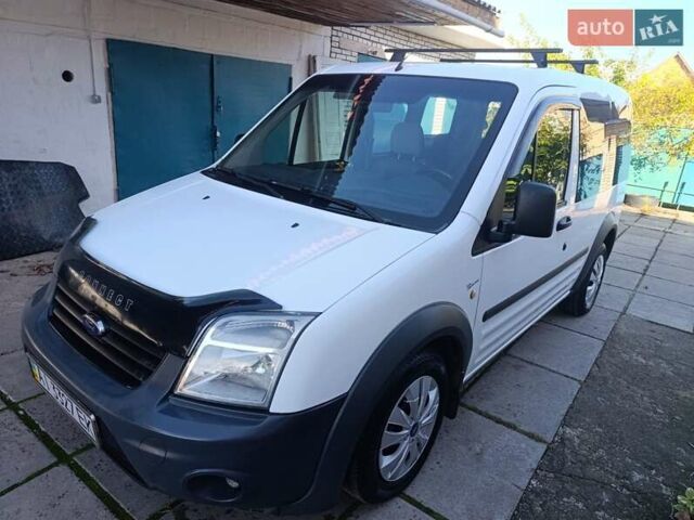 Білий Форд Транзит Коннект, об'ємом двигуна 1.8 л та пробігом 213 тис. км за 5700 $, фото 1 на Automoto.ua