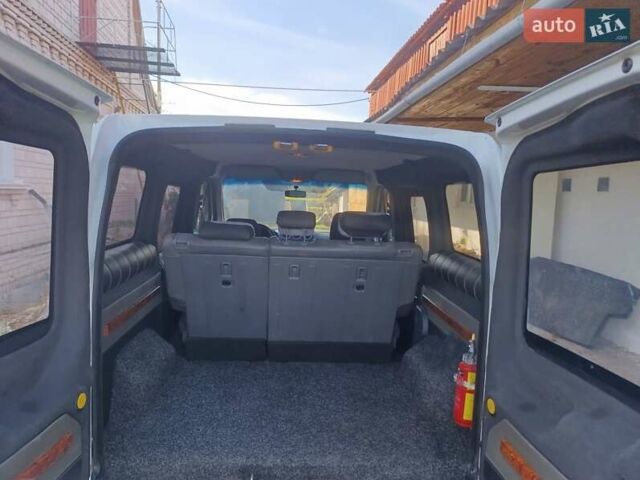 Білий Форд Транзит Коннект, об'ємом двигуна 1.8 л та пробігом 213 тис. км за 5700 $, фото 10 на Automoto.ua