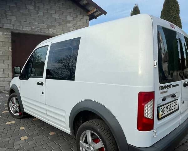 Білий Форд Транзит Коннект, об'ємом двигуна 1.75 л та пробігом 243 тис. км за 6550 $, фото 2 на Automoto.ua