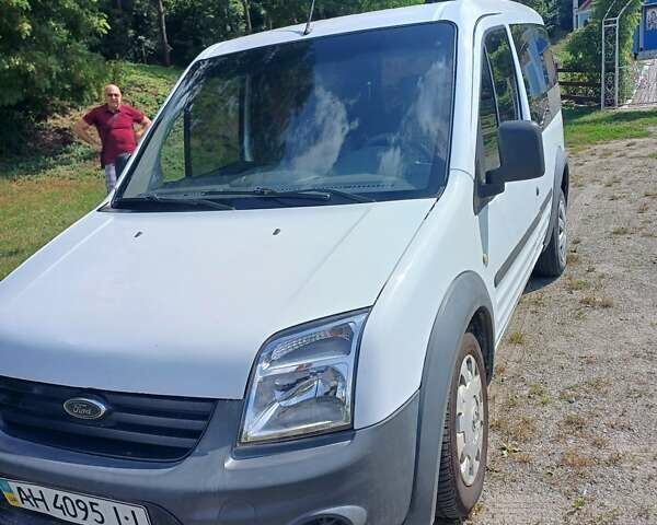 Белый Форд Транзит Коннект, объемом двигателя 1.75 л и пробегом 160 тыс. км за 6000 $, фото 3 на Automoto.ua