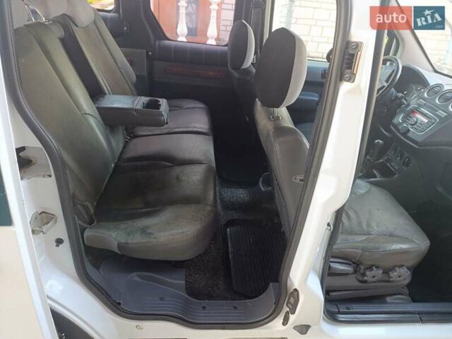 Білий Форд Транзит Коннект, об'ємом двигуна 1.8 л та пробігом 213 тис. км за 5700 $, фото 18 на Automoto.ua