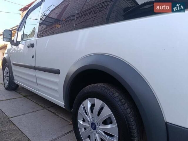 Белый Форд Транзит Коннект, объемом двигателя 1.8 л и пробегом 213 тыс. км за 6100 $, фото 14 на Automoto.ua