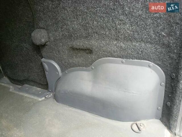 Білий Форд Транзит Коннект, об'ємом двигуна 1.8 л та пробігом 285 тис. км за 5500 $, фото 4 на Automoto.ua