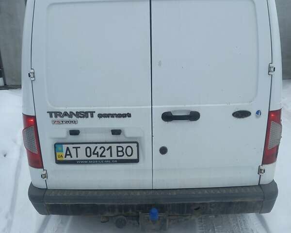 Белый Форд Транзит Коннект, объемом двигателя 1.75 л и пробегом 303 тыс. км за 5999 $, фото 4 на Automoto.ua
