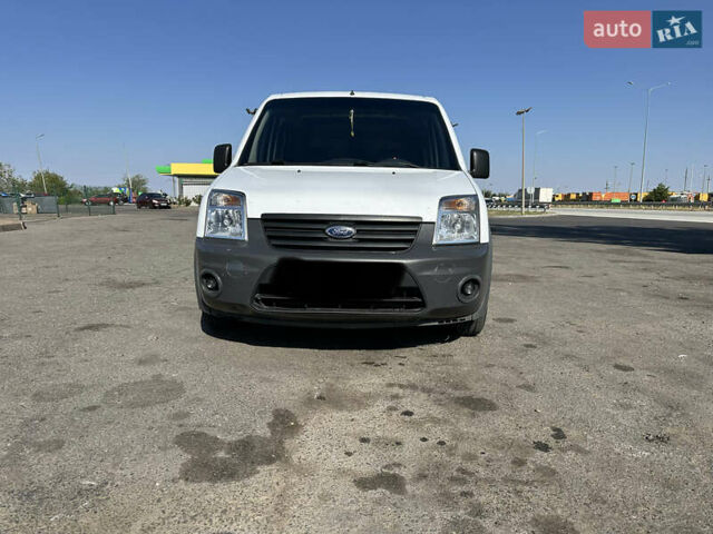 Белый Форд Транзит Коннект, объемом двигателя 1.8 л и пробегом 316 тыс. км за 5500 $, фото 2 на Automoto.ua