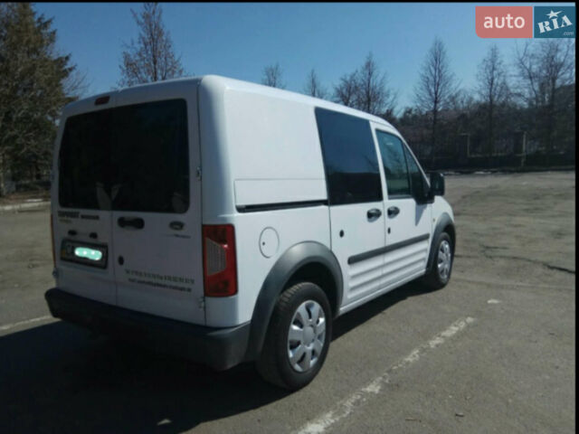 Білий Форд Транзит Коннект, об'ємом двигуна 1.8 л та пробігом 250 тис. км за 5999 $, фото 1 на Automoto.ua