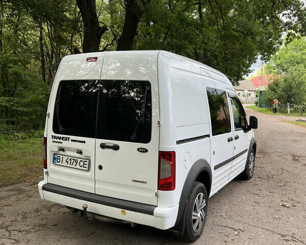 Білий Форд Транзит Коннект, об'ємом двигуна 1.75 л та пробігом 260 тис. км за 5900 $, фото 2 на Automoto.ua