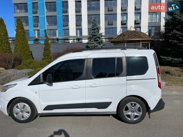 Белый Форд Транзит Коннект, объемом двигателя 1.56 л и пробегом 198 тыс. км за 10500 $, фото 7 на Automoto.ua