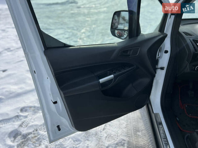 Белый Форд Транзит Коннект, объемом двигателя 1.6 л и пробегом 298 тыс. км за 8250 $, фото 21 на Automoto.ua