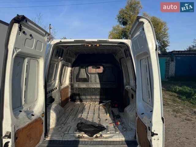 Білий Форд Транзит Коннект, об'ємом двигуна 1.75 л та пробігом 330 тис. км за 5000 $, фото 4 на Automoto.ua
