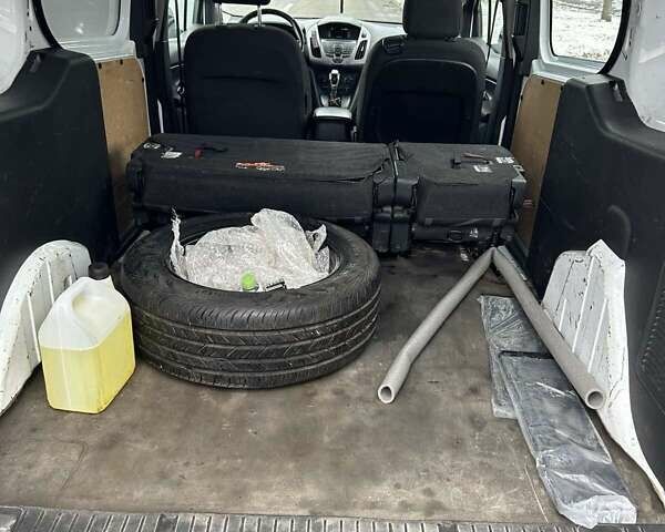 Белый Форд Транзит Коннект, объемом двигателя 2.5 л и пробегом 246 тыс. км за 8600 $, фото 9 на Automoto.ua