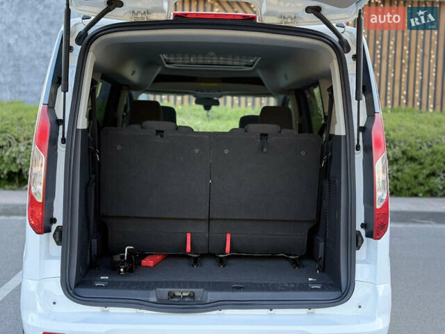 Белый Форд Транзит Коннект, объемом двигателя 2.49 л и пробегом 130 тыс. км за 12200 $, фото 47 на Automoto.ua