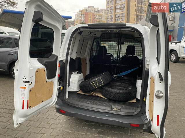 Белый Форд Транзит Коннект, объемом двигателя 1.5 л и пробегом 267 тыс. км за 8500 $, фото 11 на Automoto.ua