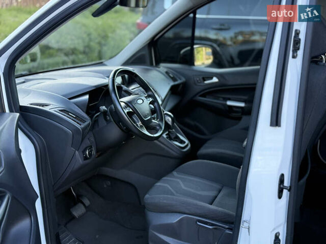 Белый Форд Транзит Коннект, объемом двигателя 2.49 л и пробегом 130 тыс. км за 12200 $, фото 44 на Automoto.ua