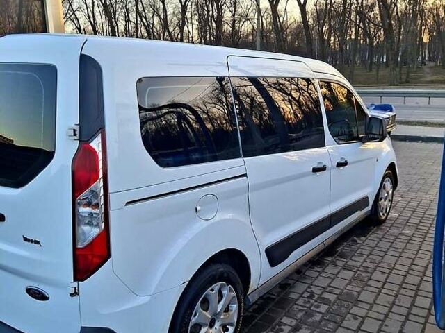 Белый Форд Транзит Коннект, объемом двигателя 1.6 л и пробегом 272 тыс. км за 12300 $, фото 2 на Automoto.ua