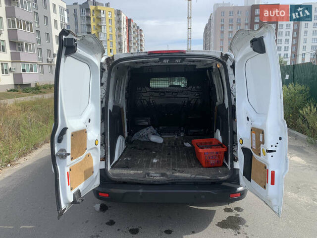 Белый Форд Транзит Коннект, объемом двигателя 1.6 л и пробегом 202 тыс. км за 8000 $, фото 1 на Automoto.ua