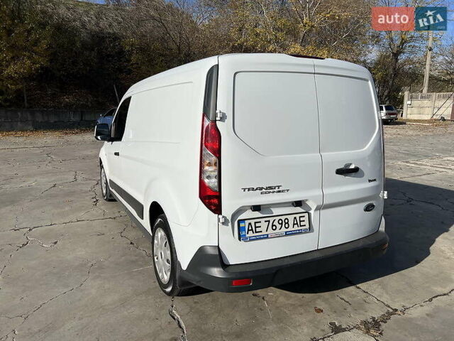Белый Форд Транзит Коннект, объемом двигателя 1.56 л и пробегом 176 тыс. км за 9900 $, фото 4 на Automoto.ua