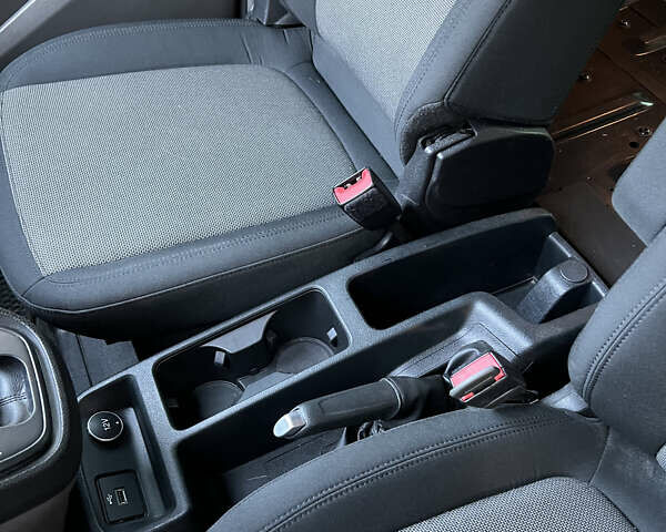 Белый Форд Транзит Коннект, объемом двигателя 2 л и пробегом 76 тыс. км за 13500 $, фото 10 на Automoto.ua