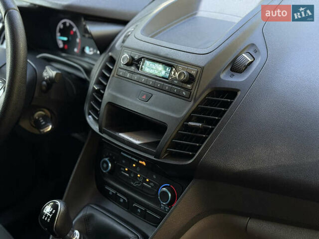 Белый Форд Транзит Коннект, объемом двигателя 1.5 л и пробегом 252 тыс. км за 13250 $, фото 16 на Automoto.ua