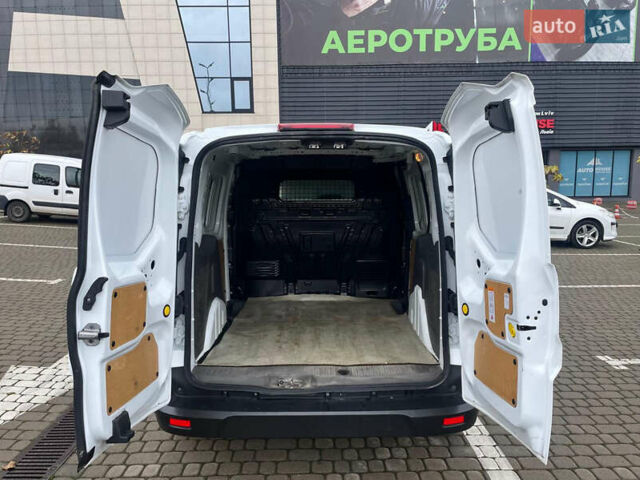 Белый Форд Транзит Коннект, объемом двигателя 1.5 л и пробегом 272 тыс. км за 10700 $, фото 12 на Automoto.ua