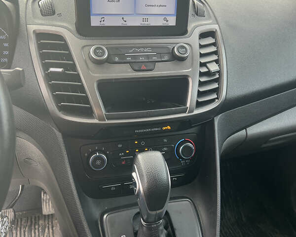 Білий Форд Транзит Коннект, об'ємом двигуна 1.5 л та пробігом 233 тис. км за 14000 $, фото 13 на Automoto.ua