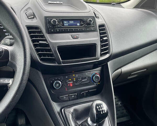 Белый Форд Транзит Коннект, объемом двигателя 1.5 л и пробегом 272 тыс. км за 10700 $, фото 35 на Automoto.ua