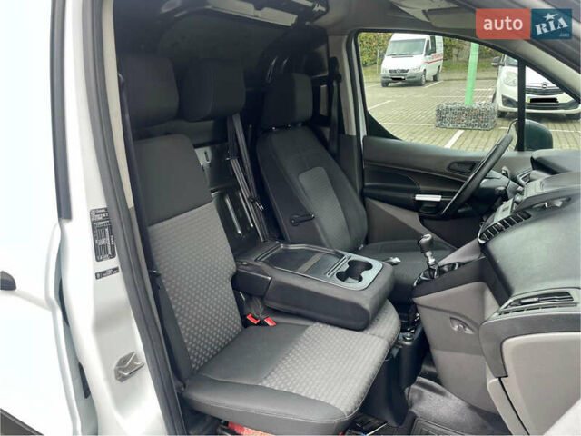 Белый Форд Транзит Коннект, объемом двигателя 1.5 л и пробегом 272 тыс. км за 10700 $, фото 26 на Automoto.ua