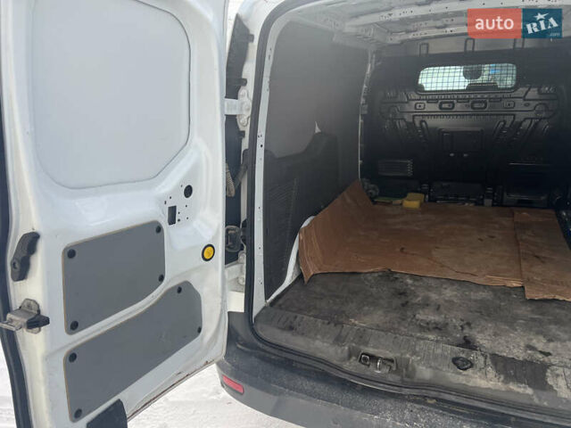 Білий Форд Транзит Коннект, об'ємом двигуна 1.5 л та пробігом 233 тис. км за 14000 $, фото 20 на Automoto.ua