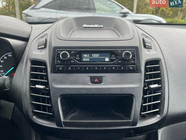 Белый Форд Транзит Коннект, объемом двигателя 1.5 л и пробегом 272 тыс. км за 10700 $, фото 38 на Automoto.ua