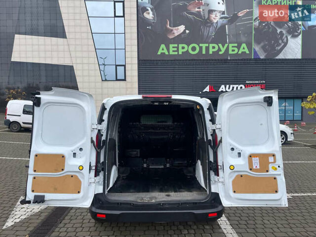 Белый Форд Транзит Коннект, объемом двигателя 1.5 л и пробегом 272 тыс. км за 10700 $, фото 11 на Automoto.ua
