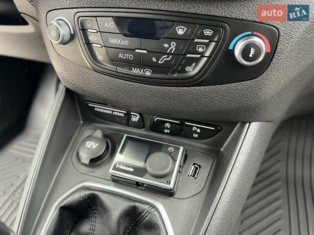 Белый Форд Транзит Коннект, объемом двигателя 1.5 л и пробегом 100 тыс. км за 10999 $, фото 11 на Automoto.ua