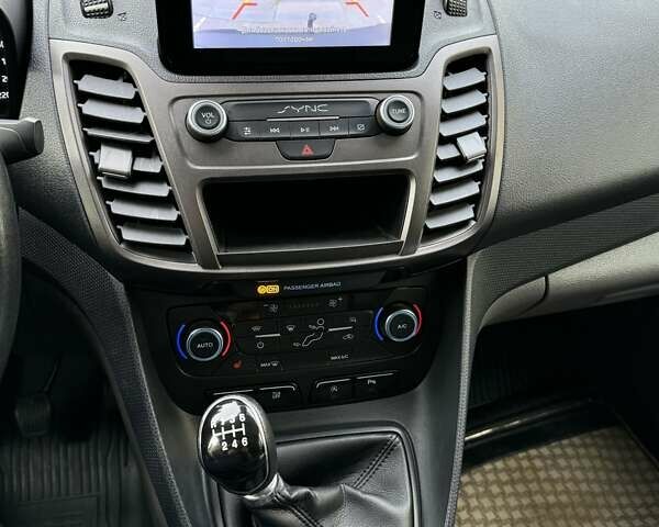 Белый Форд Транзит Коннект, объемом двигателя 1.5 л и пробегом 128 тыс. км за 13900 $, фото 8 на Automoto.ua