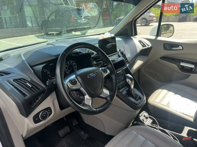 Белый Форд Транзит Коннект, объемом двигателя 2 л и пробегом 132 тыс. км за 19900 $, фото 4 на Automoto.ua