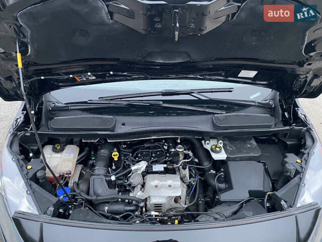 Чорний Форд Транзит Коннект, об'ємом двигуна 1 л та пробігом 157 тис. км за 7300 $, фото 49 на Automoto.ua