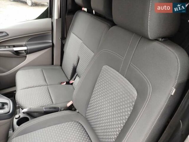 Черный Форд Транзит Коннект, объемом двигателя 0 л и пробегом 234 тыс. км за 13200 $, фото 15 на Automoto.ua