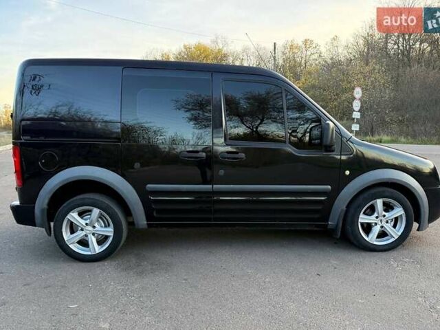 Черный Форд Транзит Коннект, объемом двигателя 1.8 л и пробегом 190 тыс. км за 7000 $, фото 6 на Automoto.ua